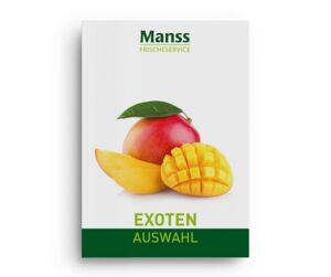 Titelseite des Katalogs „Exoten Auswahl“ von Manss Frischeservice mit einer reifen Mango, einer eingeschnittenen Mango-Hälfte und einer Mango-Scheibe auf weißem Hintergrund. Der Titel „EXOTEN AUSWAHL“ steht unten auf einem grünen Balken.