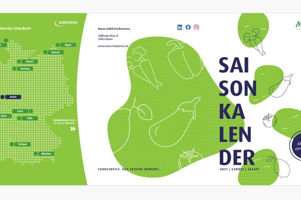Aufgeschlagene Ansicht des Manss Saisonkalenders mit Standortkarte der Gemüsering-Gruppe in Deutschland und grafischen Illustrationen von Gemüse auf grünem Hintergrund.